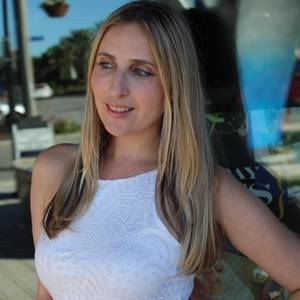 Meet your Posher, Elena